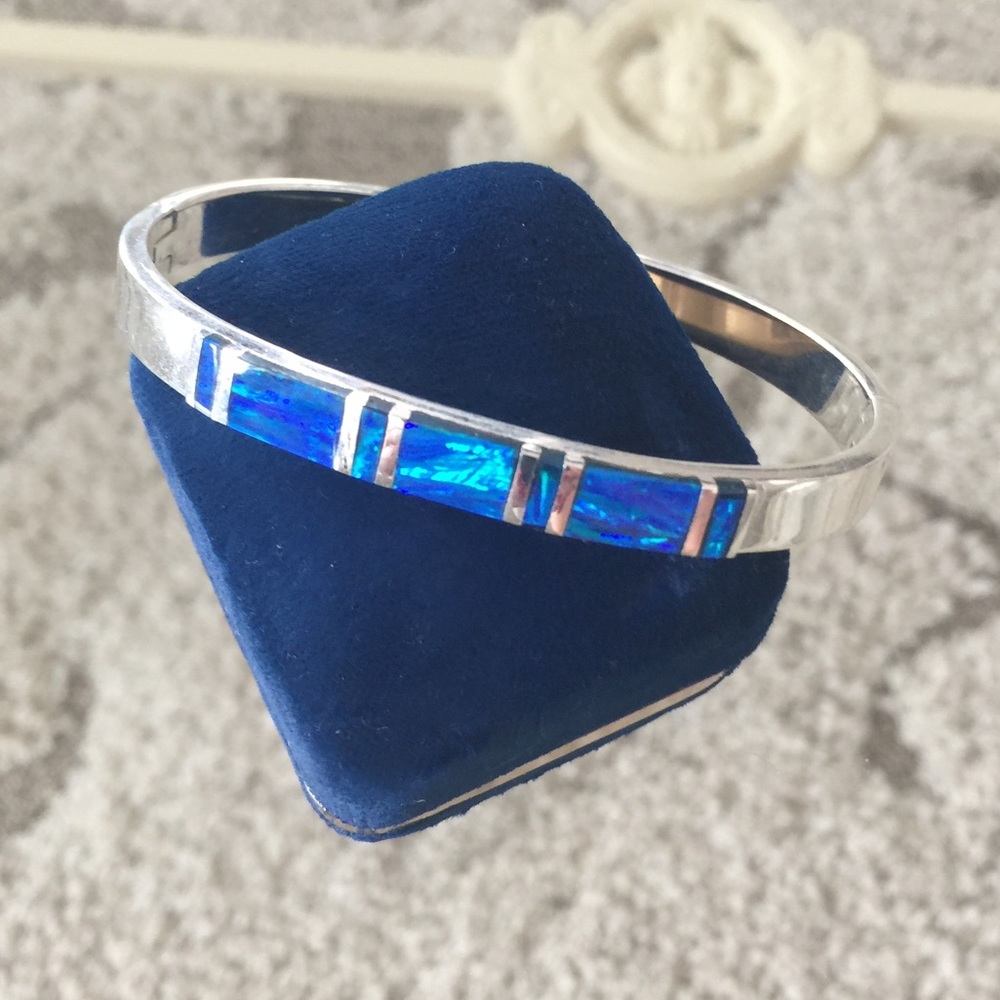 925 Sterling Silver Handmade Bangle NWOT